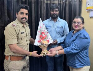 इंदौर की दंपति ने बचाई चार बच्चों की जान